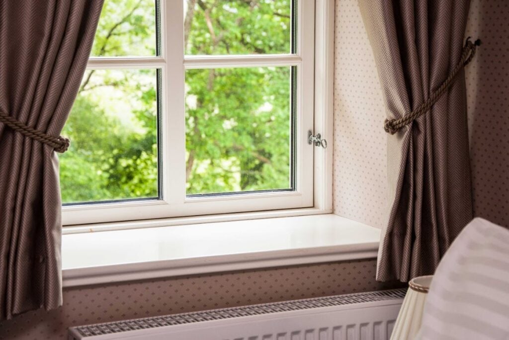 new window cost in Middletown